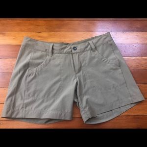 Patagonia hiking shorts “Quandry”